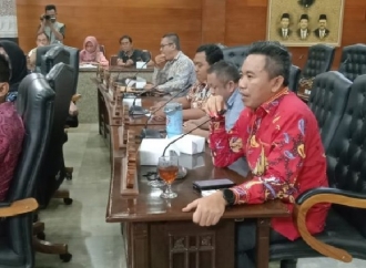 Legislator Kabupaten Indramayu Edi Fauzi Minta APH Ikut Pantau Distribusi Pupuk Bersubsidi