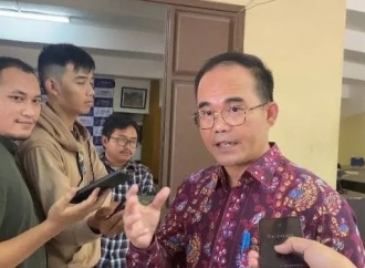 Apotek Racik Obat Ilegal, Yeremia Mendrofa Minta Aparat Beri Sanksi Tegas