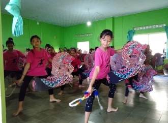 HUT ke-52 PDI Perjuangan, Banteng Trenggalek Lestarikan Kesenian Jaranan Turonggo Yakso