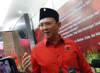 Ahok Sampaikan Instruksi Megawati ke Kader Banteng Terus Dukung Pemerintahan Prabowo