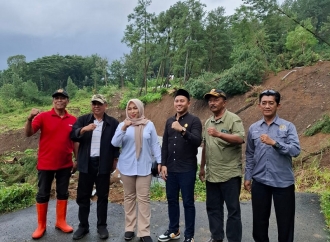 Agus Sukoco Bersama Komisi B Dorong Perbaikan Segera Jalan Ambles di Desa Wisnu Pemalang