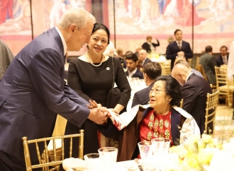 Megawati, Al Gore dan Menlu Vatikan Duduk Semeja saat Jamuan Makan Malam Para Panelis World Leaders Summit di Vatikan