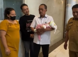 Armuji Turun Tangan Atasi Bayi yang Ditahan di Klinik Bersalin