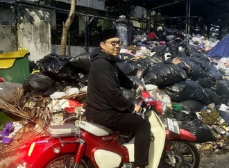 Wali Kota Yogyakarta Hasto Wardoyo Terjun Langsung ke Lapangan Tangani Masalah Sampah