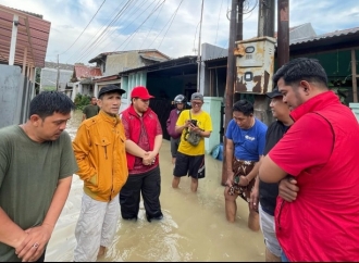 Gilang Esa Mohammad Gercep Bangun Pos Tanggap dan Dapur Umum Bantu Korban Banjir Bekasi