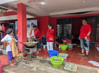 Banteng Kota Bekasi Telah Salurkan 5.000 Paket Makanan Sahur & Berbuka Untuk Korban Terdampak Banjir