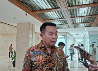 Hasanuddin Nilai Letkol Teddy Harus Keluar dari TNI