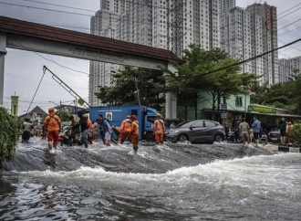 Pramono Beberkan Adanya Potensi Banjir Rob Pada Akhir Maret