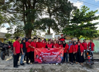 Banteng Kabupaten Mesuji Bagikan Takjil ke Masyarakat