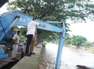 Hardiyanto Kenneth Soroti Kawasan Rawan Banjir di Wilayah Kembangan