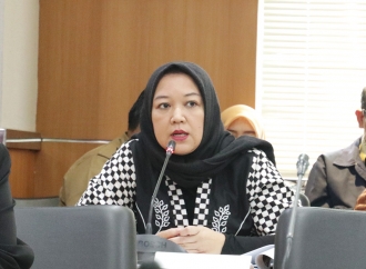 Yuke Yurike Dorong Pemprov DKI Jakarta Optimalkan Pengelolaan Sampah