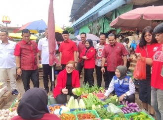 Fraksi PDI Perjuangan Sidak Pasar KM 5 Palembang, Cek Stabilitas Harga Jelang Idul Fitri