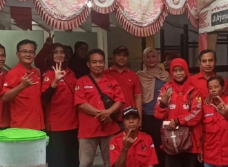 Banteng Sawahan Berbagi Takjil, Gelorakan Api Perjuangan nan Tak Kunjung Padam