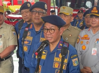 Pramono Isyaratkan Tambah Personel Damkar Tahun Ini