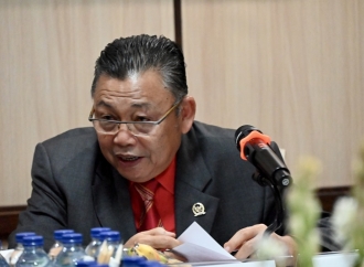 Cornelis, Suara Tegas dari Kalbar untuk Investasi Berkeadilan