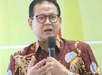 Rokhmin Dahuri: Waisak Momentum Memperkuat Cinta Kasih, Kedamaian, dan Semangat Kebajikan