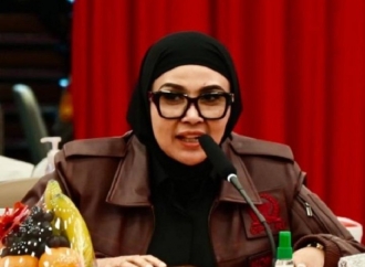 Hj. Dewi Juliani Minta APH di Dumai Profesional Sikapi Kasus Buk Inong
