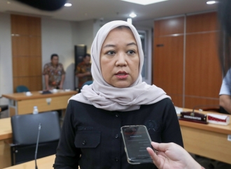 Yuke Yurike Dorong Dinas Lingkungan Hidup Optimalkan Peran Bank Sampah di Setiap 