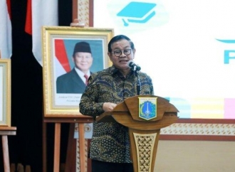 Pramono Tegaskan Pentingnya Akses Pendidikan yang Merata Bagi Seluruh Warga