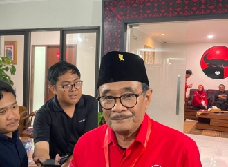 Djarot Pastikan PDI Perjuangan Tak Ambil Pusing Jokowi Jadi Calon Ketua Umum PSI