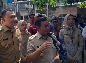 Pramono Anung Targetkan Pengerukan Kali Cakung Rampung Tahun 2027
