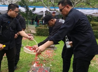 Tolak Soeharto Jadi Pahlawan Nasional