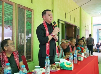 Bupati Fransiskus Diaan Dorong Pelestarian Adat dan Budaya di Gawai Dayak Makai Taon Dusun Pala Tengah 2025