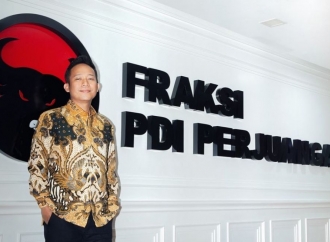 Denny Cagur Dorong Penguatan Perlindungan Bagi Guru dan Dosen 