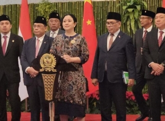 Puan dan PM China Li Qiang Bertemu, Bahas Situasi Politik Hingga Dukungan untuk Palestina