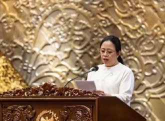Puan Maharani Soroti Lonjakan PHK dan Dampak Tarif Trump Terhadap Ekonomi Nasional