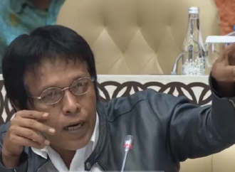 Adian Napitupulu Minta Biaya Jasa Aplikasi dan Layanan di Ojol Dihapus: Tak Ada Dasar Hukumnya!