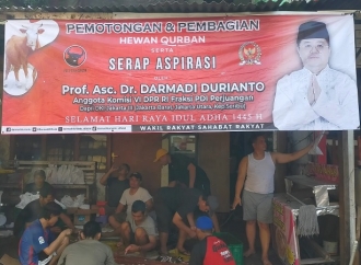 Darmadi Hadiri Pemotongan Hewan Kurban: Gotong Royong dan Kepedulian Sungguh Terasa