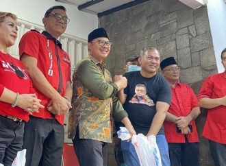Banteng Kota Yogyakarta Bagikan 1.153 Paket Daging Kurban ke Masyarakat