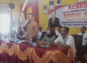 Sudin Ingatkan Ancaman Serius Pinjol, Judol, dan Narkoba, Saat Reses di Jatiagung