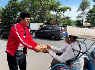 Relawan Buleks’99 Gelar Aksi Sosial ke Masyarakat