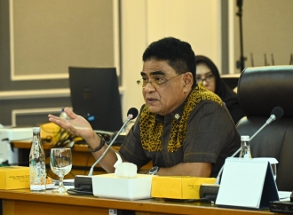 Andreas Hugo Ingatkan Pemerintah Jangan Manipulasi Sejarah