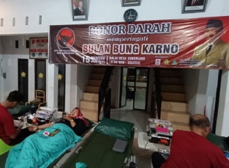 PDI Perjuangan Lamongan Gelar Donor Darah, Memeringati Bulan Bung Karno