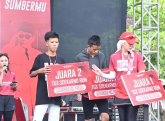 TGX Soekarno Run 2025, Novita Hardini Bagikan 3.000 Beasiswa