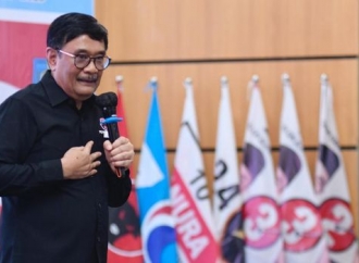 Djarot Saiful Hidayat Minta Jokowi Segera Intropeksi Diri