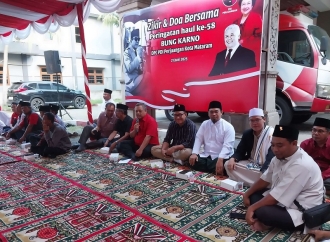 Haul Bung Karno, PDI Perjuangan NTB dan Kota Mataram Zikir dan Santuni Anak Yatim Piatu