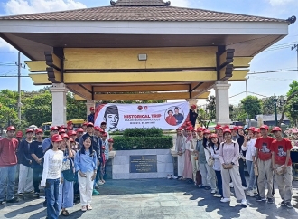Soekarno Trip Kedua: Ratusan Anak Kader PDIP Menyusuri Jejak Bung Karno di Surabaya