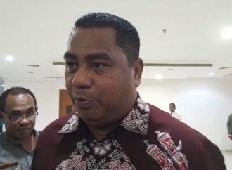 Benhur Watubun Imbau Masyarakat Waspadai Kondisi Cuaca Ekstrem
