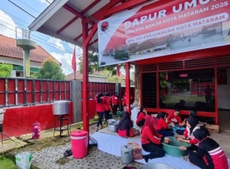 Banteng Kota Mataram Dirikan Dapur Umum Untuk Korban Bencana Banjir