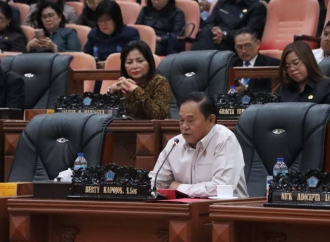 Fraksi PDI Perjuangan DPRD Kabupaten Kapuas Minta OPD Pacu Pelaksanaan Program Kegiatan