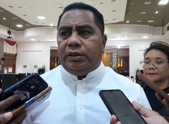 Benhur Watubun Minta Pemprov Maluku Selesaikan Pembayaran TPP Bagi ASN