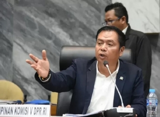 Lasarus: Komisi V DPR RI Tak Pernah Bahas Transmigrasi Pemindahan Penduduk