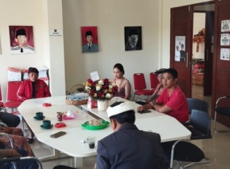 Banteng Kabupaten Buleleng Akan Bantu Biaya Pendidikan Dea