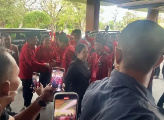 Puan Maharani Hadir dengan Senyum Tenang di Bimtek PDI Perjuangan Bali