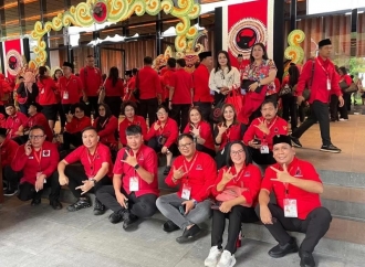 Legislator Banteng Kota Manado Dengarkan Arahan Puan Maharani Saat Bimtek di Bali