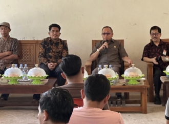 Agus Ambo Djiwa Akan Perjuangkan Aspirasi Petani Lampoko Hingga Ke Pusat